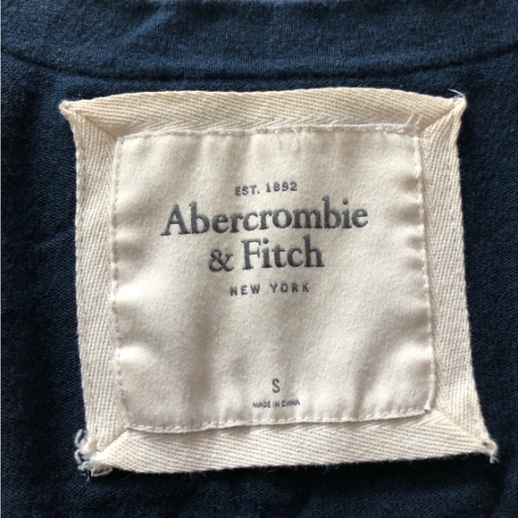 Abercrombie & Fitch Y2K Logo Pocket Light Cardigan in Navy Size S - Picture 8 of 11